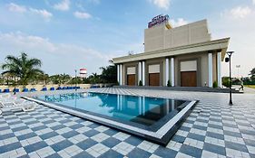 Gaurison Hotel And Resorts